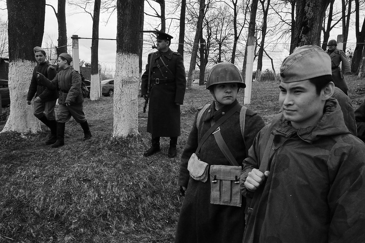 Re-Enact A Scene Of The 'Battle For Konigsberg'