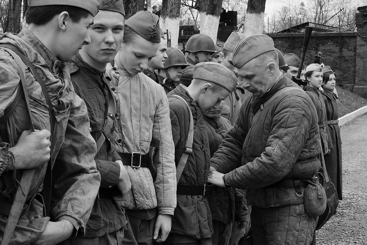 Re-Enact A Scene Of The 'Battle For Konigsberg'