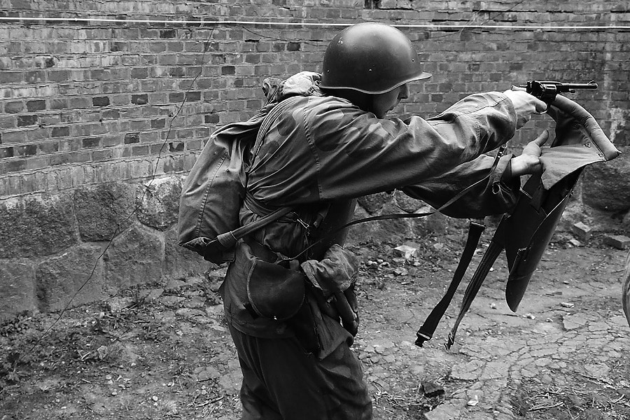 Re-Enact A Scene Of The 'Battle For Konigsberg'